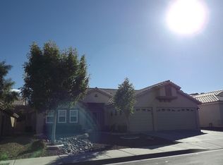 39 Rattlesnake Grass Ct, Henderson, NV 89002