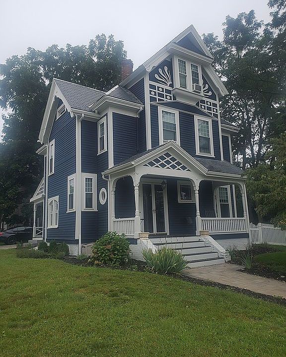 2nd image of 55 Sparhawk St