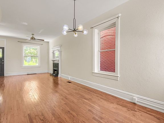5th image of 2073 N Emerson St
