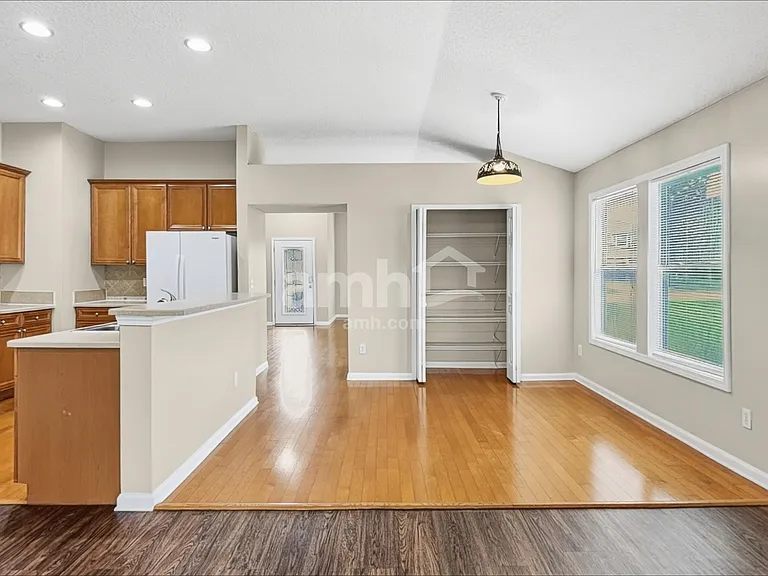 13839 Victoria Lakes Dr — Photo 5