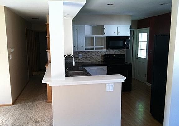2nd image of 3466 Clearview Ave