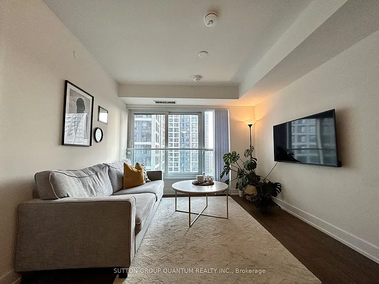 5 Mabelle Ave #1532 — Photo 10
