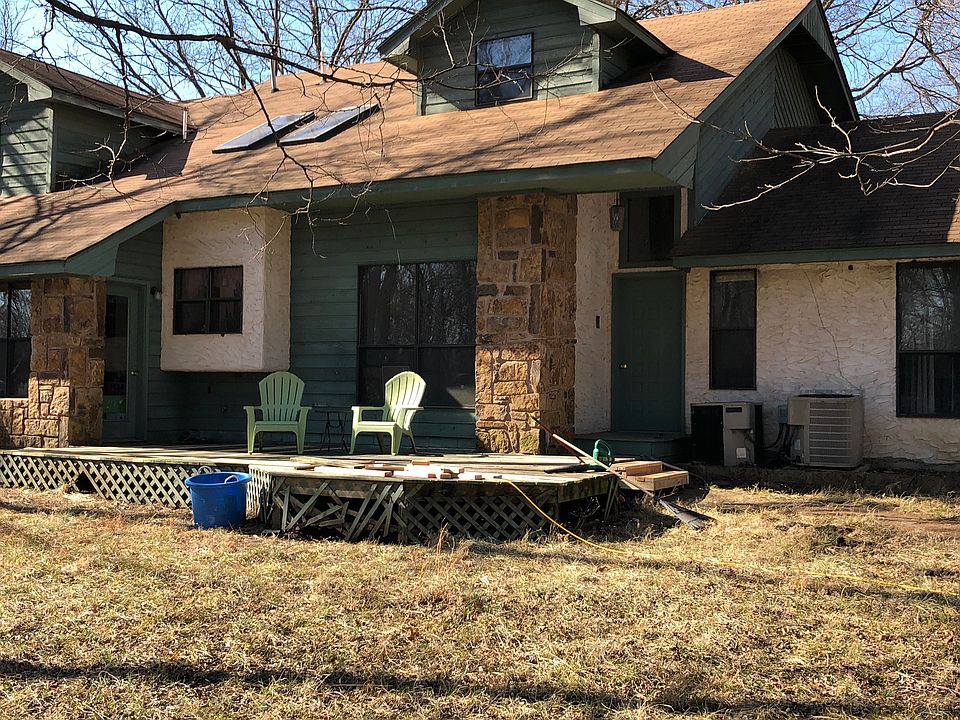 2nd image of 903 N Miami Ave