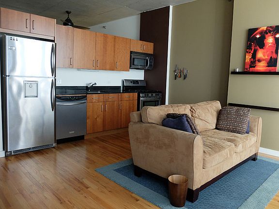 3rd image of 1720 S Michigan Ave APT 3116
