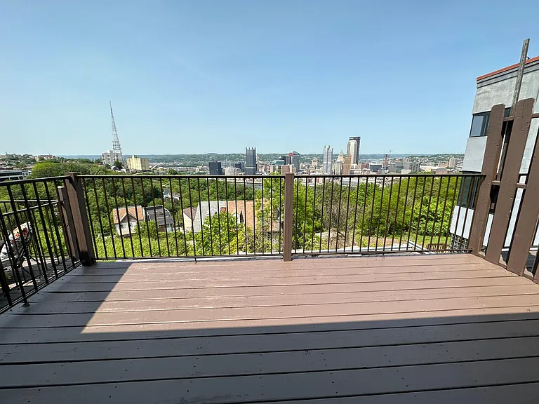 41 Bailey Ave — Photo 6