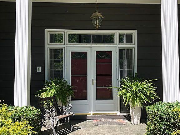 3rd image of 32721 White Oaks Trl