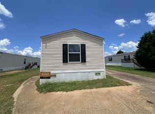 1318 Hunters Mountain Pkwy, Troy, AL 36079