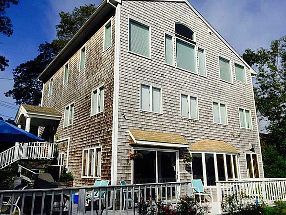 2nd image of 12 Birch Dr