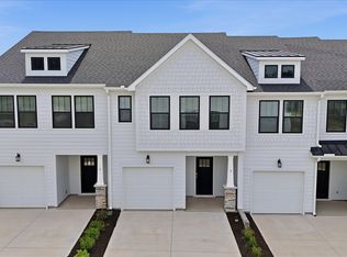 3 Hagen Ln, Simpsonville, SC 29681