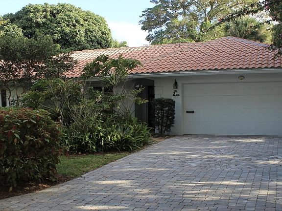 3rd image of 874 Azalea St