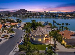 29710 Buggywhip Ct, Canyon Lake, CA 92587