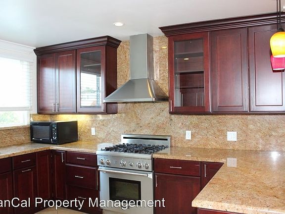 4th image of 69 Huntington Dr