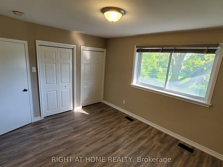 169 Yorkview Dr #1 — Photo 22