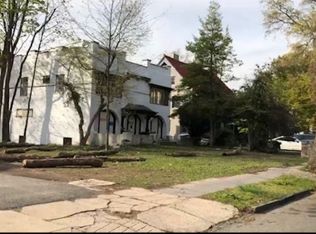 139 S Munn Ave, East Orange, NJ 07018