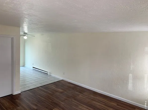 1 Vista Lane, 1 Vista Ln APT 10, Spencer, MA 01562