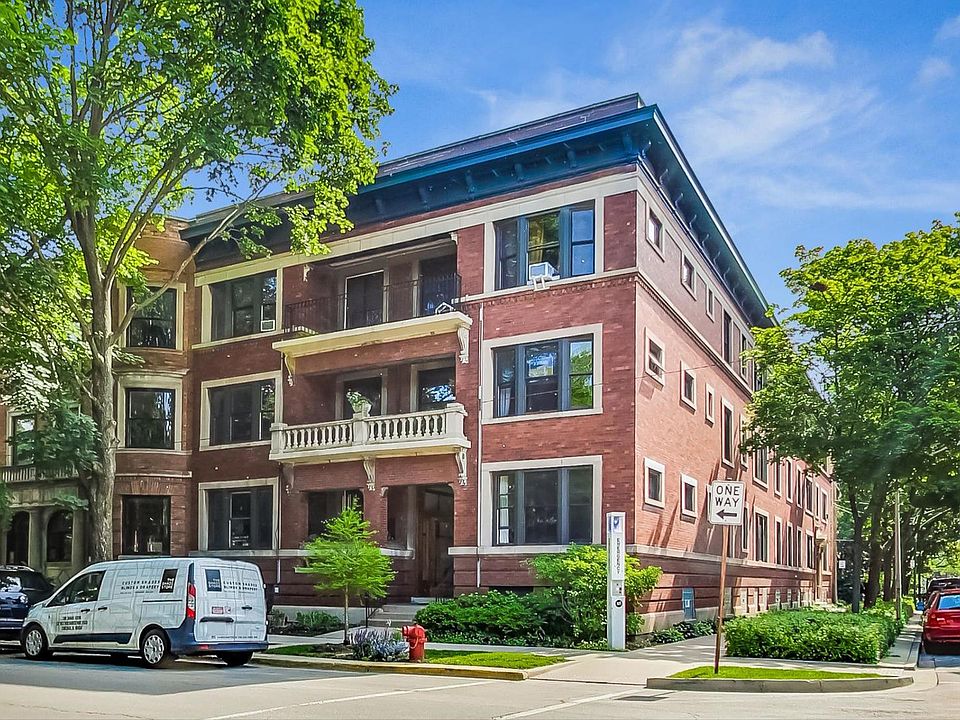 1st image of 5557 S Blackstone Ave #1
