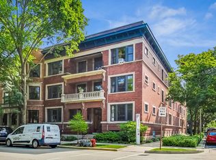 5557 S Blackstone Ave #1, Chicago, IL 60637