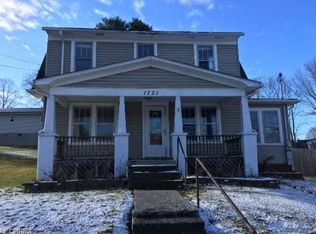 1721 Main St E, Oak Hill, WV 25901