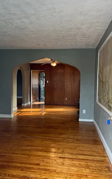 1214 Grant Dr — Photo 3