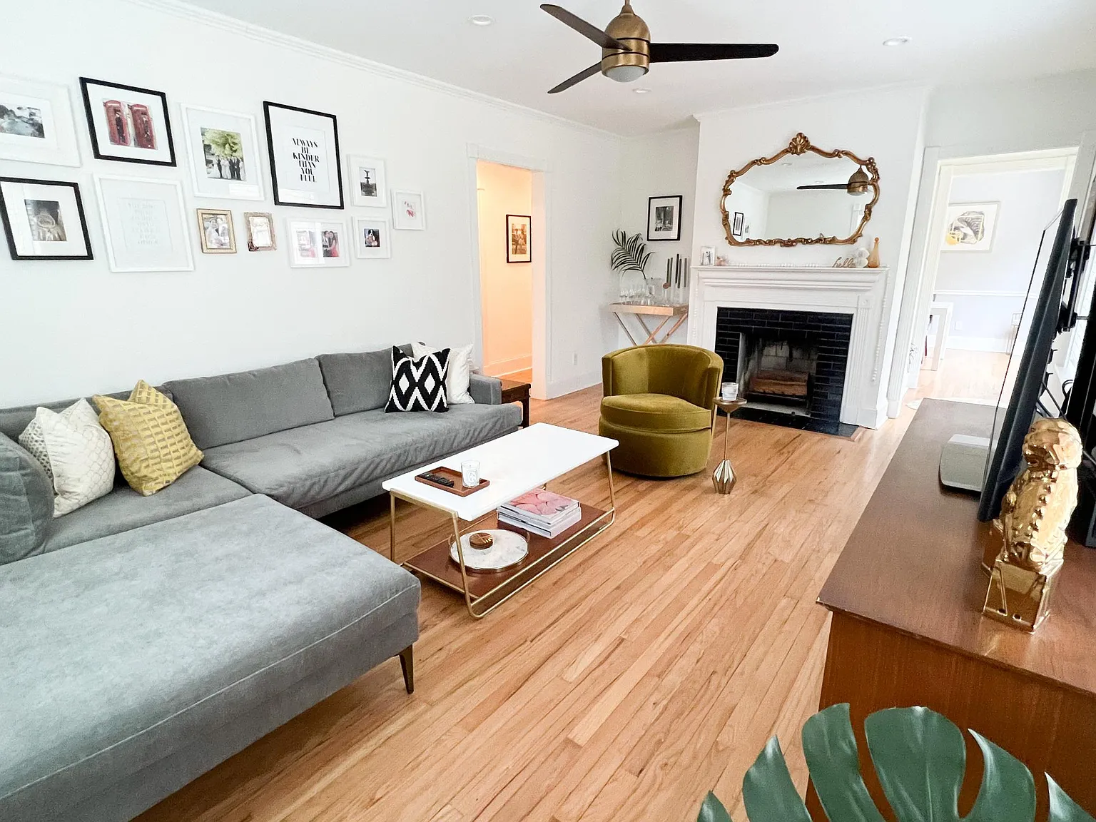 567 Pelham Rd NE — Photo 3