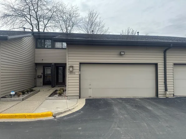 8995 N 70th St, Milwaukee, WI 53223