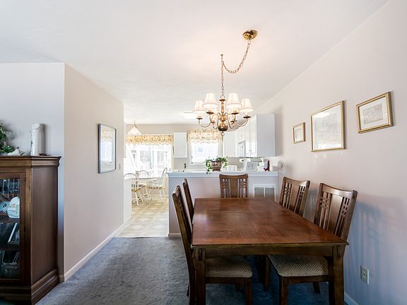 3rd image of 700 Shore Dr Unit 1002