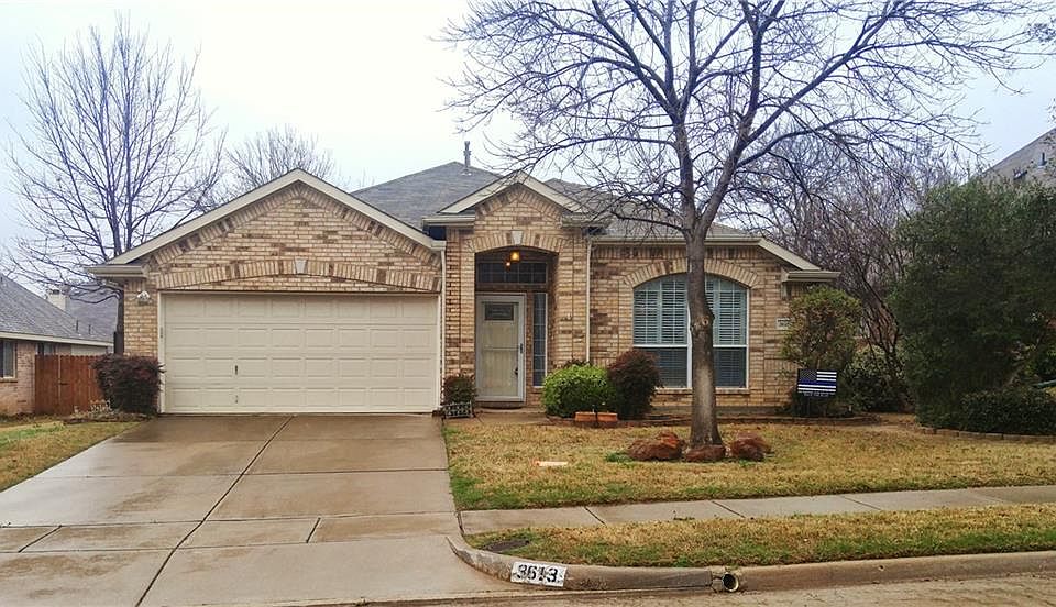 1st image of 3613 Saint Johns Dr