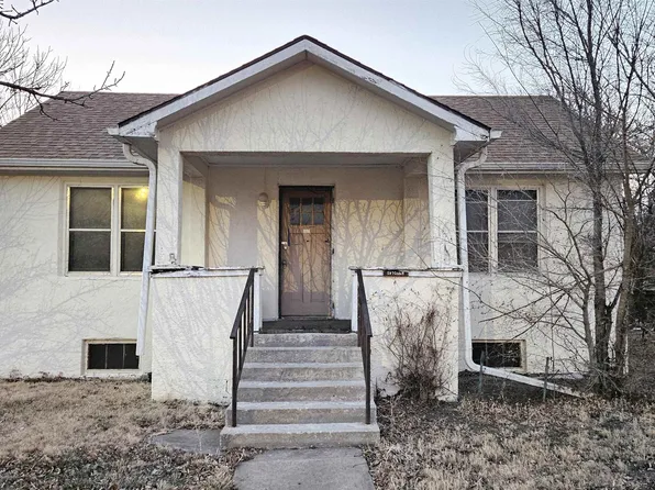 507 S Cedar St, Stockton, KS 67669