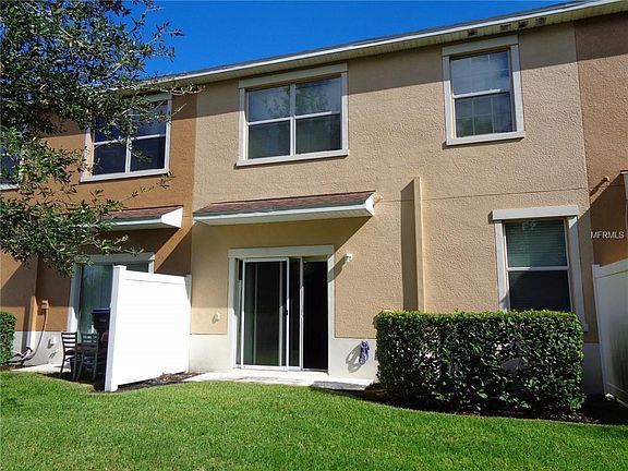 3rd image of 11061 Savannah Landing Cir