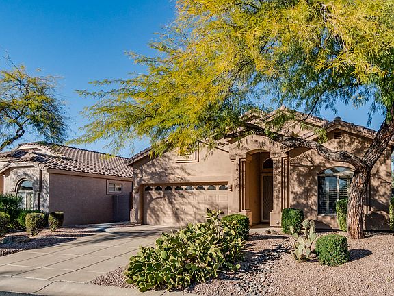 3rd image of 3055 N Red Mountain St #129