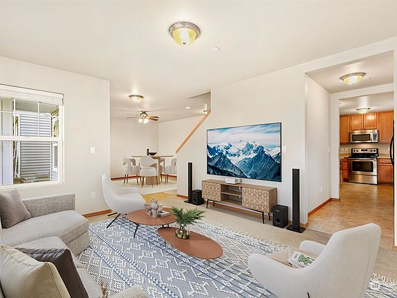 4th image of 3447 Peterson Street