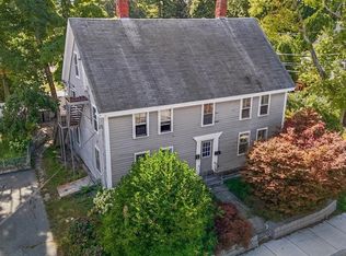 13 Hamilton St, Framingham, MA 01701