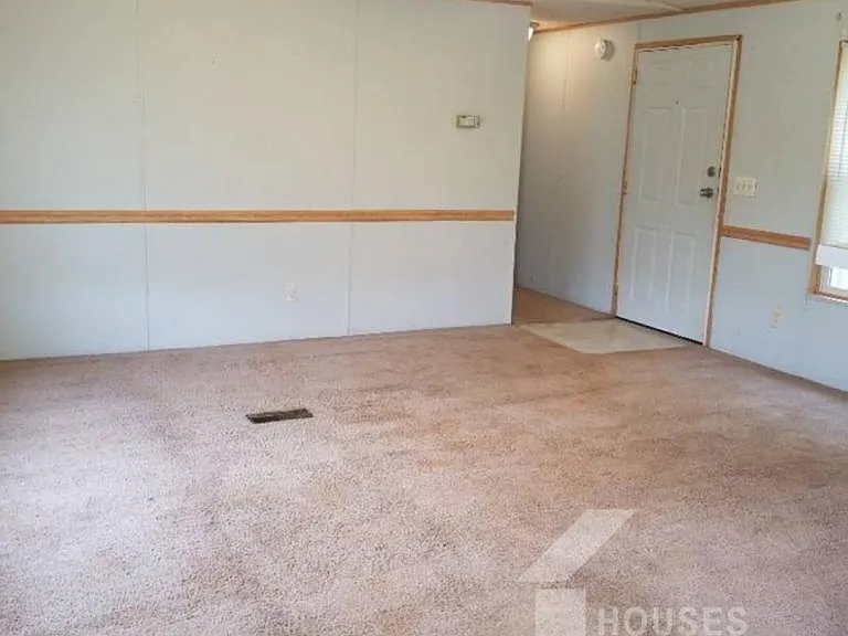 729 Brockman McClimon Rd — Photo 2