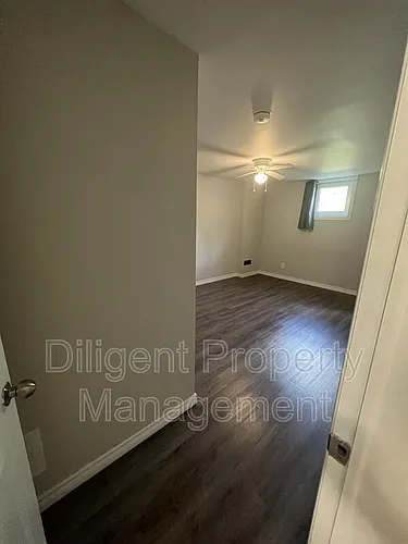 926 Dainard Dr #5 Photo 1 926 Dainard Dr #5 Photo 1