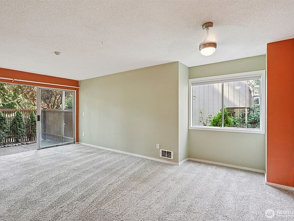 4th image of 4815 180th Street SW #L102