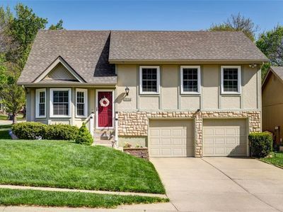 1516 NW 63rd Ter, Kansas City, MO, 64118
