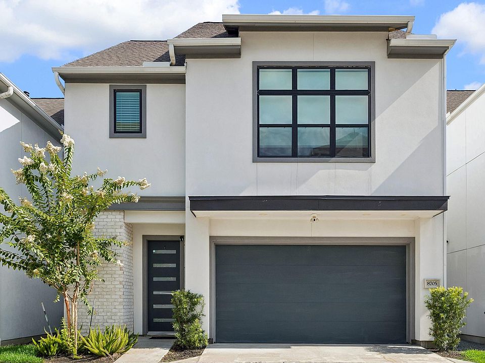 1st image of 8705 Ojeman Oaks Ln