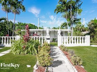 1579 NE 182nd St, North Miami Beach, FL 33162