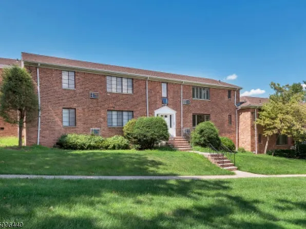 34A Troy Dr Building 22, Springfield, NJ 07081