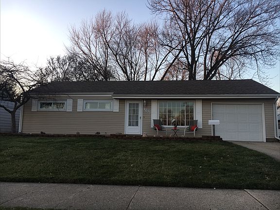 2nd image of 1231 Alpine Dr