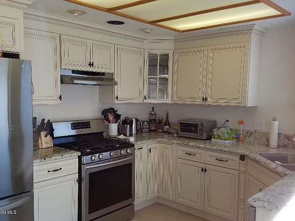5th image of 14032 Fenton Ln