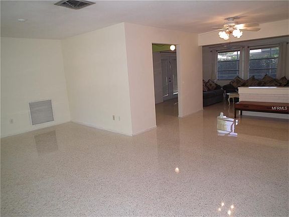 5th image of 1391 Leona Dr