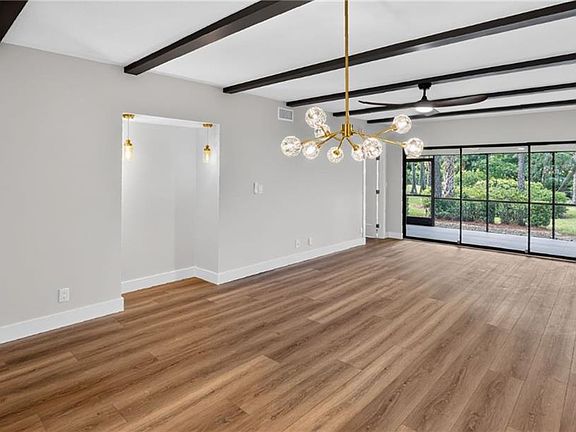 5th image of 1826 Kings Lake BLVD #101