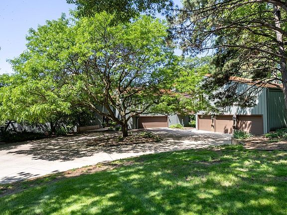 2nd image of 1409 Weatherhill Ct SW