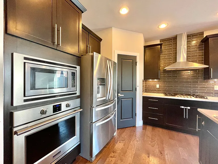 1525 184th St SW — Photo 7