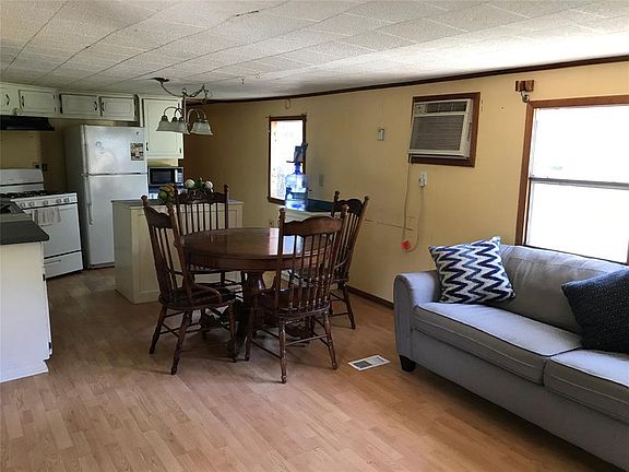 2nd image of 102 Private Road 543