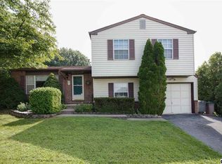 407 Springhouse Rd, Harrisburg, PA 17111