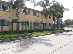 1st image of 10700 S Main St APT 1