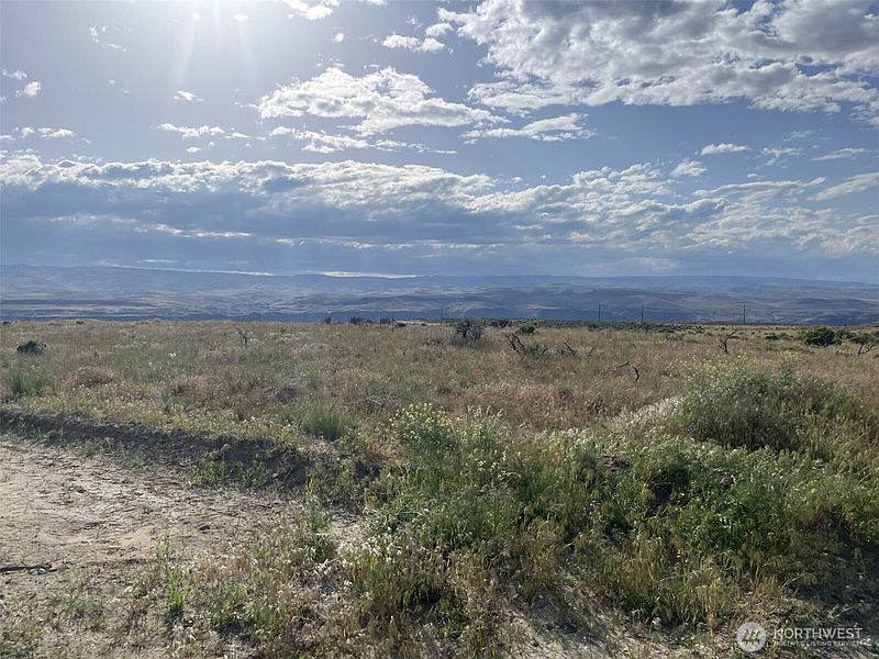 3rd image of 23290 SW Sage Loop