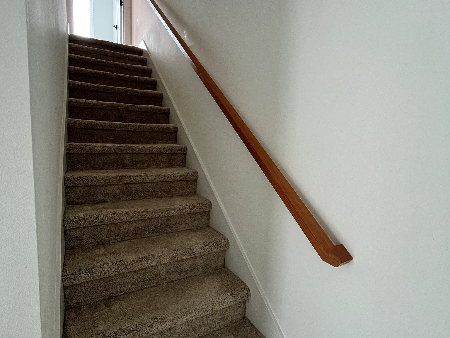 2 bed, 815 sqft, $2,550 — Photo 3